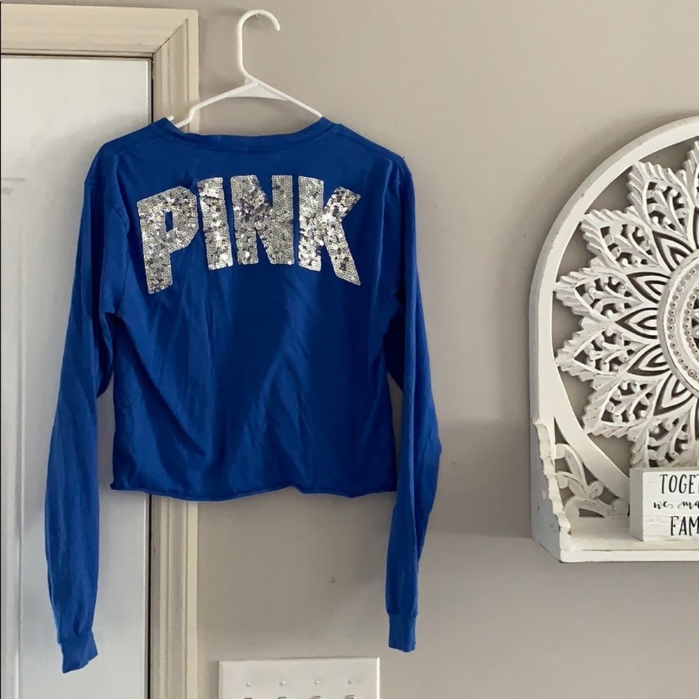 Long sleeve PINK crop top with sequins